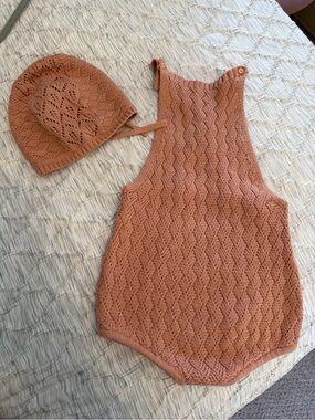 Knitted toddler Romper & hat Set — tan size 2t